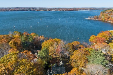 36 Oakland Ave, Yarmouth, ME 04096 - photo 2