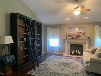 2342 Mcclennan Ct N, Columbus, IN 47203 - photo 5