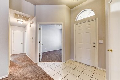 4109 Gyrfalcon Dr, Norman, OK 73072 - photo 4