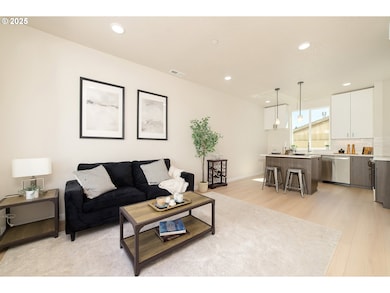 1665 SE Sherrett St, Portland, OR 97202 - photo 3