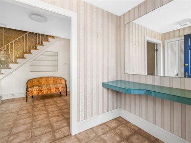 165 Sessions St, Providence, RI 02906 - photo 6