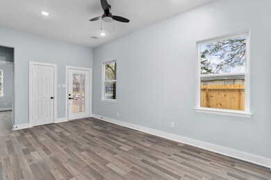 1010 Junell St, Houston, TX 77088 - photo 5