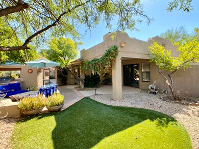 Grass area + side access