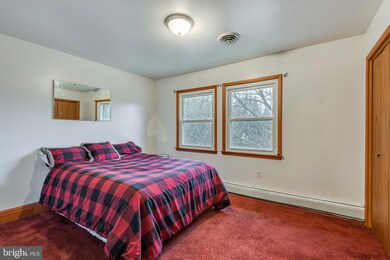 11815 Daisy Ln, Glenn Dale, MD 20769 - photo 5