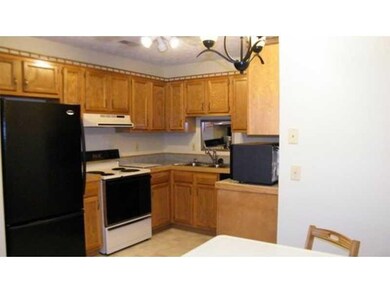 1061 Ina Cir, Franklin, IN 46131 - photo 5