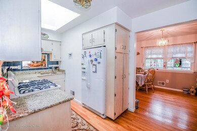 88 Pinewood Rd, Toms River, NJ 08753 - photo 5