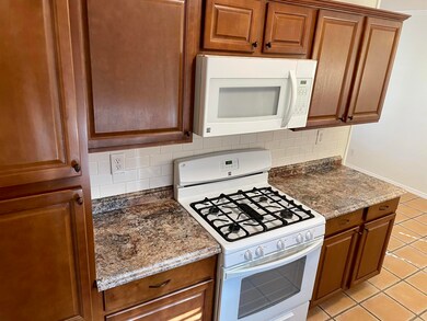 7864 Holly Place, El Paso, TX 79915 - photo 7