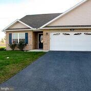 769 Shook Ct W, Greencastle, PA 17225 - photo 2