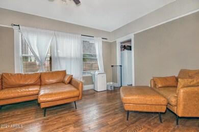 1433 E Osborn Rd, Phoenix, AZ 85014 - photo 7