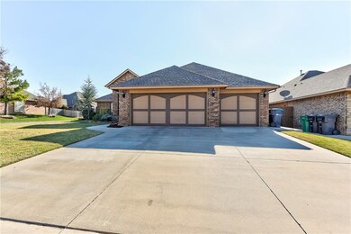 816 NW 194th Terrace, Edmond, OK 73012 - photo 3