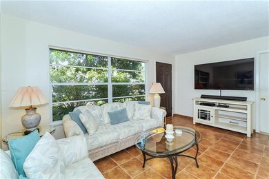 549 Sutton Place unit 549, Longboat Key, FL 34228 - photo 2