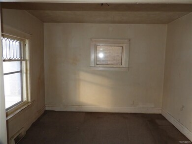 Unit 1: living room.