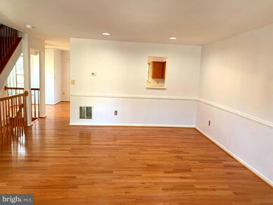 9801 Sherwood Farm Rd, Owings Mills, MD 21117 - photo 7