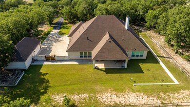 7025 Heathington Blvd, Granbury, TX 76049 - photo 7