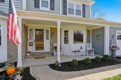 6360 Pawnee Ridge Dr, Loveland, OH 45140 - photo 2