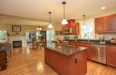 16 Honeycomb Way, Newmarket, NH 03857 - photo 5