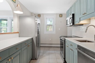 332 Jamaicaway unit 5, Jamaica Plain, MA 02130 - photo 4