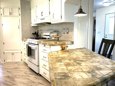 Breakfast Bar