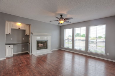 3919 Fairmont Pkwy unit 122, Pasadena, TX 77504 - photo 5