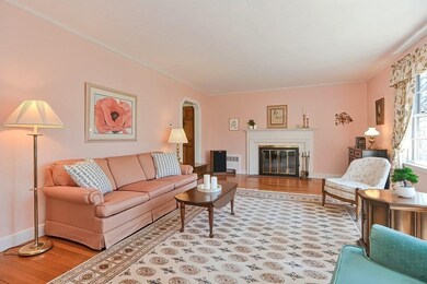 83 Hawthorn Ave, Needham, MA 02492 - photo 3