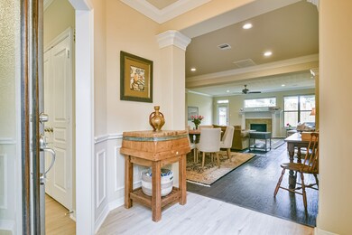 2304 Dunlavy St, Houston, TX 77006 - photo 4