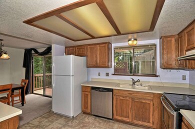 7025 Lower Ridge Rd, Everett, WA 98203 - photo 4