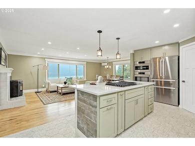 270 NE Wisteria Way, Stevenson, WA 98648 - photo 4