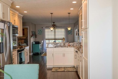 311 Olde Colony Ct, Mount Washington, KY 40047 - photo 7