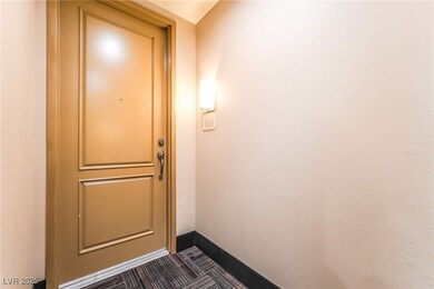 59 E Agate Ave unit 303, Las Vegas, NV 89123 - photo 6