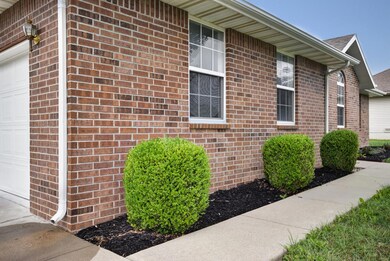 645 Parrish Ln Front 4