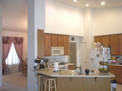 951 E KRAMER ST 041