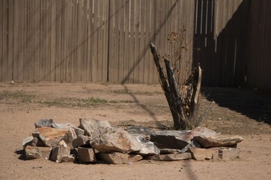 113 E Garnet Ave, Mesa, AZ 85210 - photo 3