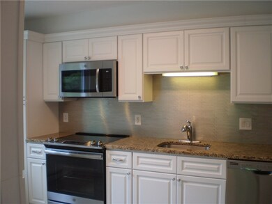 333 Chatham Cir, Warwick, RI 02886 - photo 6