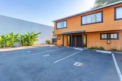 1112 Bond St, Redding, CA 96002 - photo 4