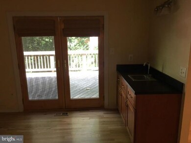 15113 Holleyside Dr, Dumfries, VA 22025 - photo 6