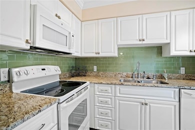 534 Broad Ave S unit 534, Naples, FL 34102 - photo 7