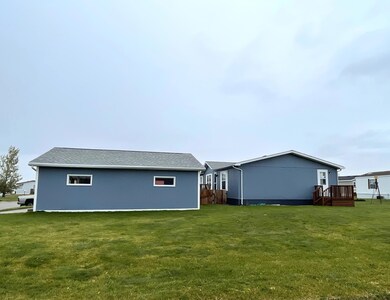 Exterior 1