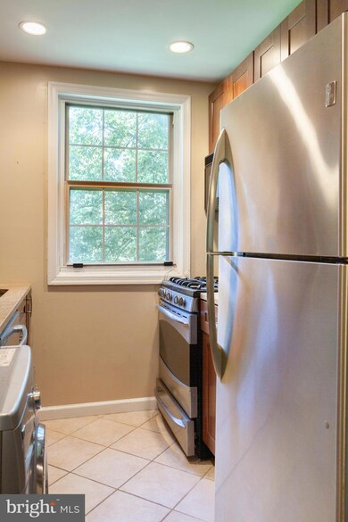 201 N George Mason Dr unit 2012, Arlington, VA 22203 - photo 5