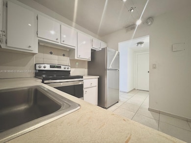 600 Three Islands Blvd unit 620, Hallandale Beach, FL 33009 - photo 5