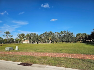 102 SE Via Lago Garda, Port Saint Lucie, FL 34952 - photo 2