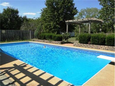 Swimming Pool/Hot Tub/Sauna.
