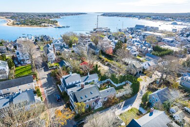 26 Morse St, Edgartown, MA 02539 - photo 2