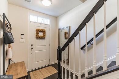 42609 Lisburn Chase Terrace, Chantilly, VA 20152 - photo 3