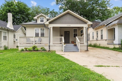 1205 Forrest Ave, Memphis, TN 38104 - photo 2