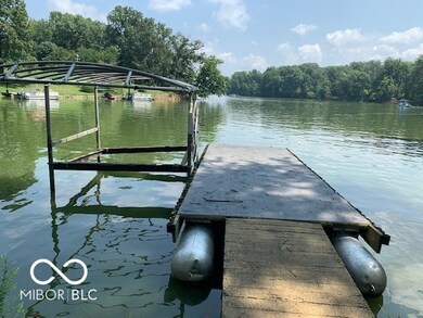 12645 Southpointe Dr, Loogootee, IN 47553 - photo 7