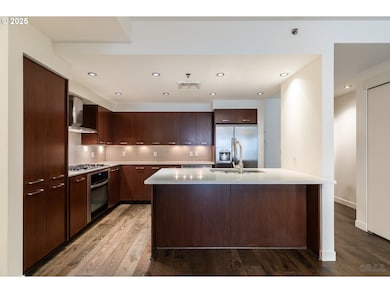 Waterfront Pearl unit 605B, Portland, OR 97209 - photo 5