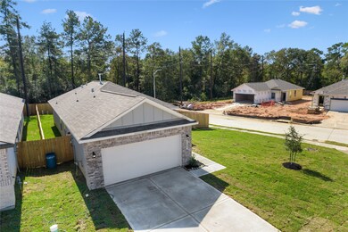 10827 Prickly Ash Dr, Tomball, TX 77375 - photo 2