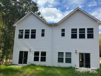 9717 Misenheimer Rd unit 5B, Charlotte, NC 28215 - photo 3