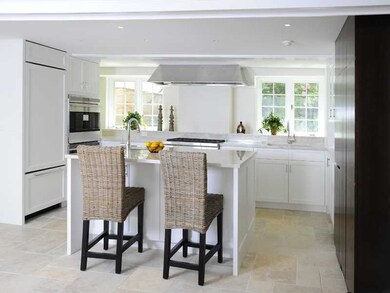 661 Steamboat Rd unit A, Greenwich, CT 06830 - photo 4