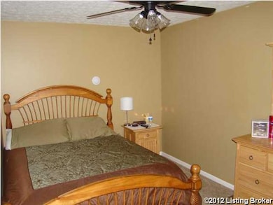 143 Dogwood Ct, Mount Washington, KY 40047 - photo 6